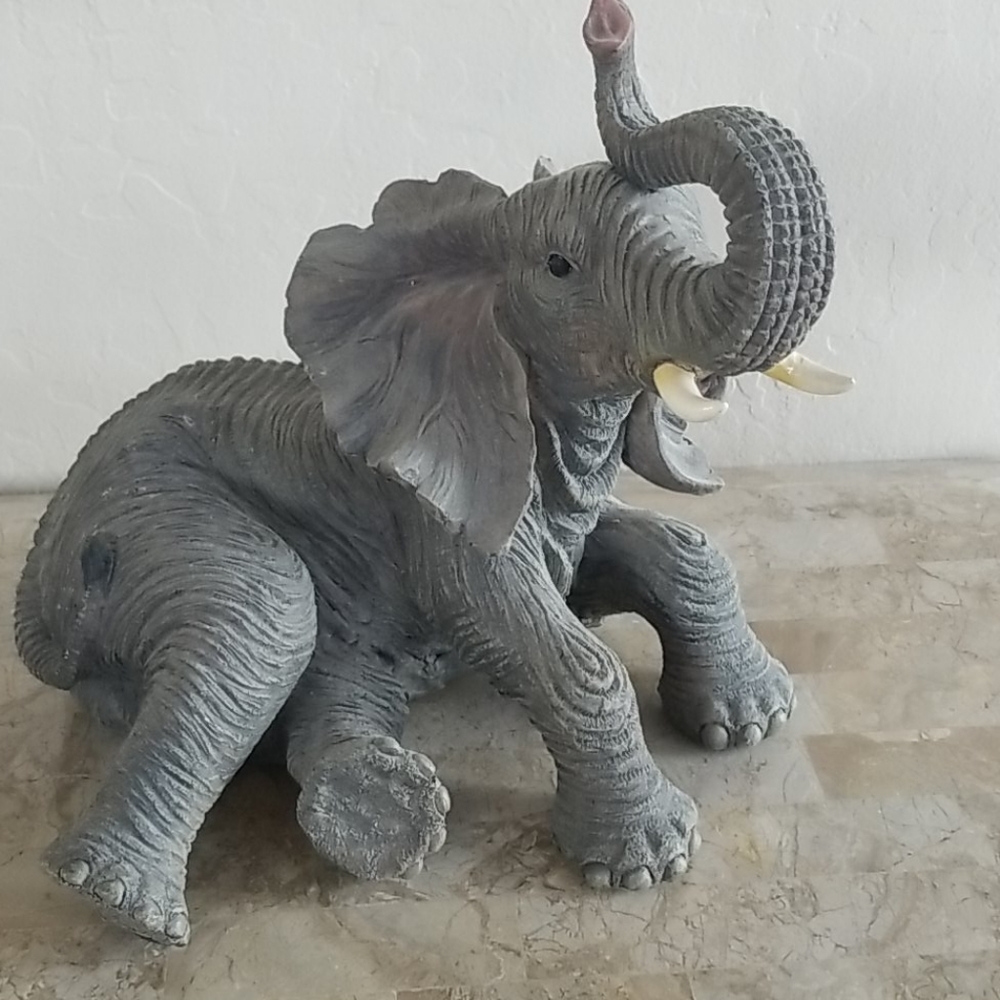 Elephant Sculpture